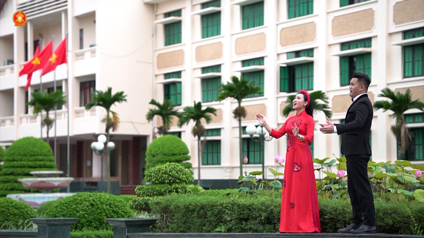 Tổ quốc yêu thương