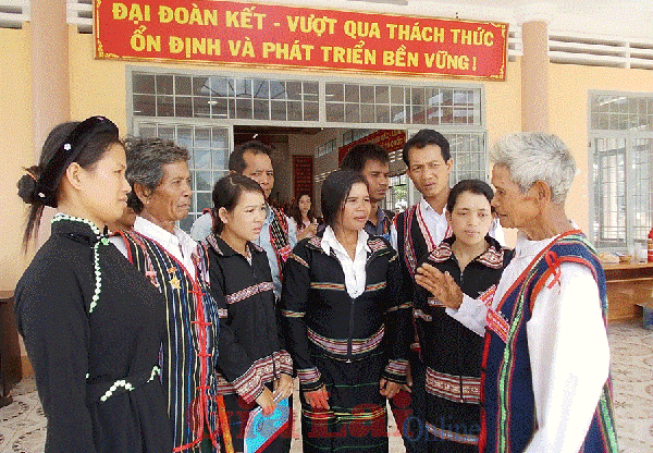 Tăng cường thu hút nguồn nhân lực phổ biến, giáo dục pháp luật tại vùng đồng bào dân tộc thiểu số...