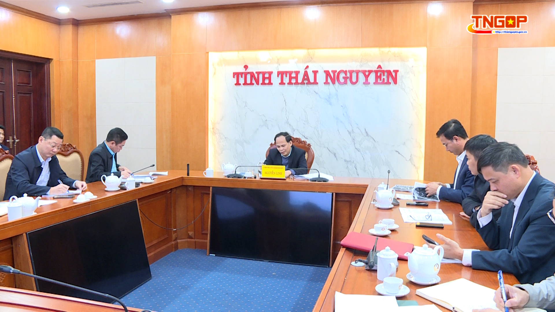 Thống nhất triển khai khẩn cấp các giải pháp...